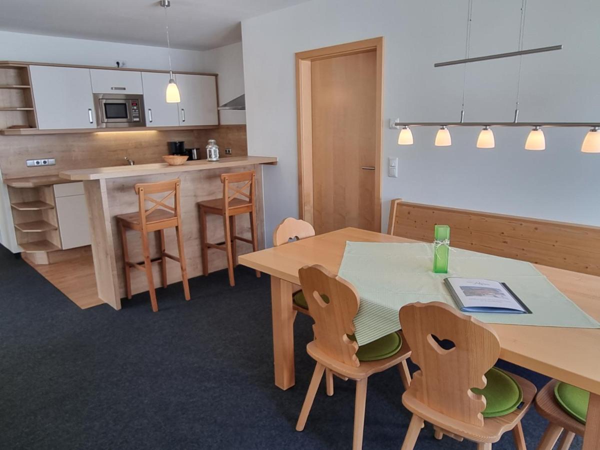 Gaestehaus Alpina 리즐런 외부 사진